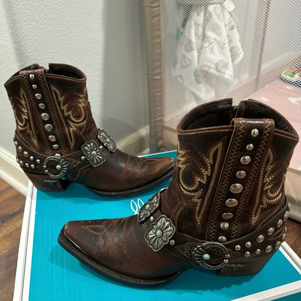 NEW Lane Silver Mesa Womens Western Bootie 7.5 Brown Ankle Cowboy Boots Snip Toe
